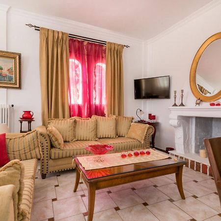 Amalia Country House Áno Yerakaríon Екстериор снимка